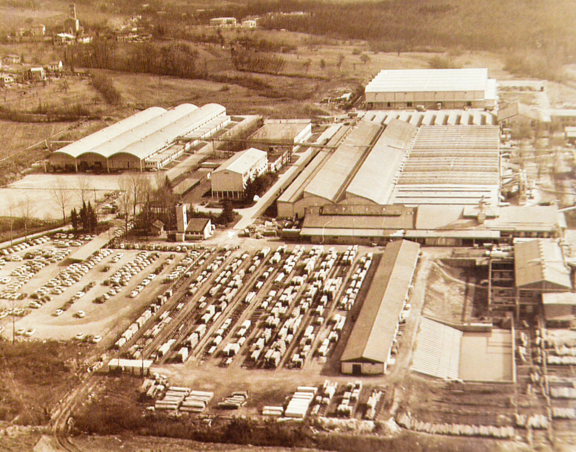 meblo zgodovinska fotografija tovarne